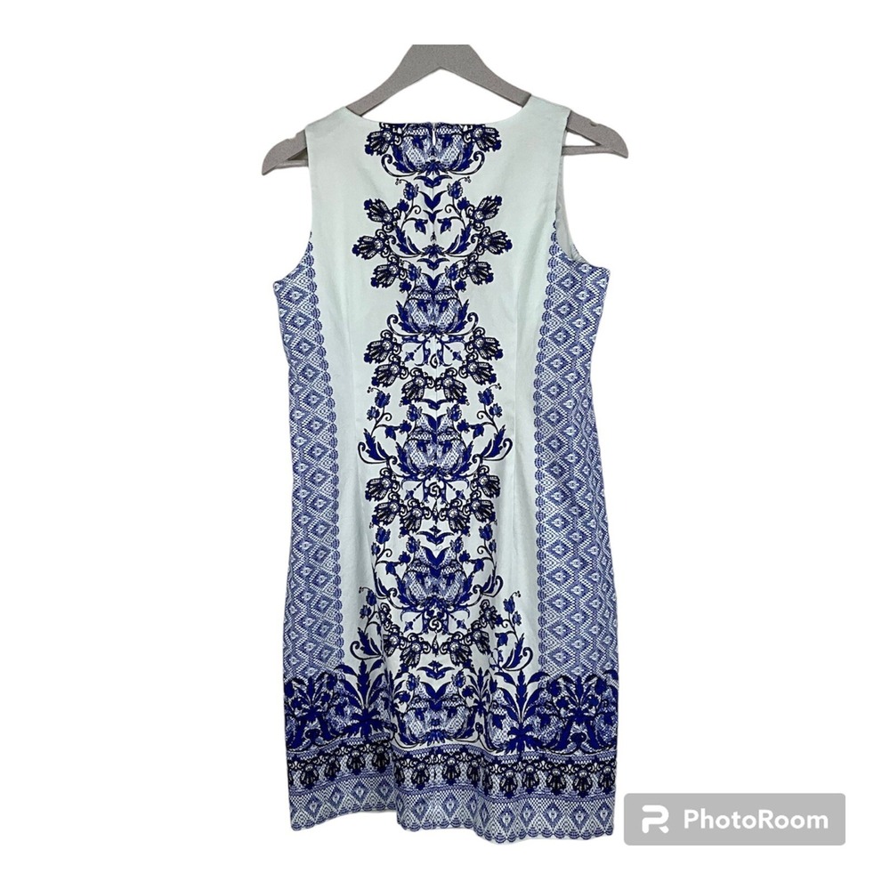 London Times White and Blue Sleeveless Mini Dress